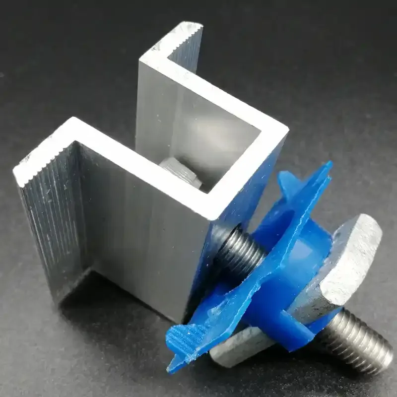 Mittelklemme aus PV-Aluminium